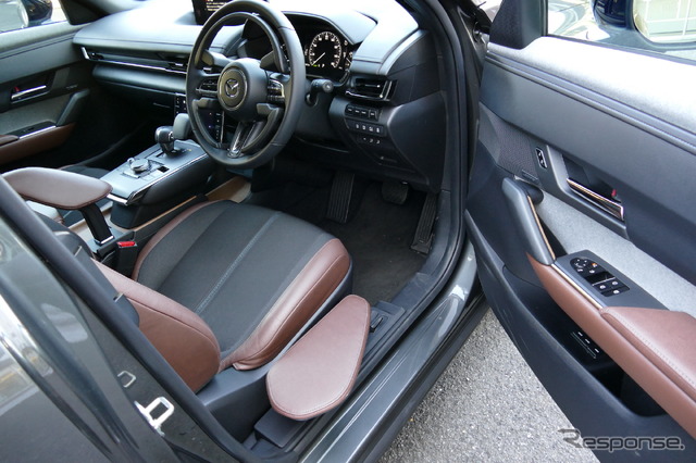 マツダ MX-30 EVモデル Self-empowerment Drive Vehicle(自操車)
