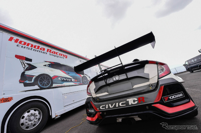 ホンダ シビック TCR(DOME RACING)