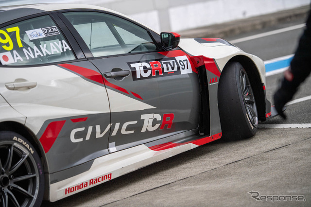 ホンダ シビック TCR（DOME RACING）