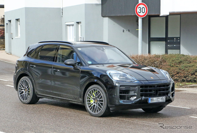 ポルシェ カイエン 改良新型プロトタイプ(スクープ写真)
