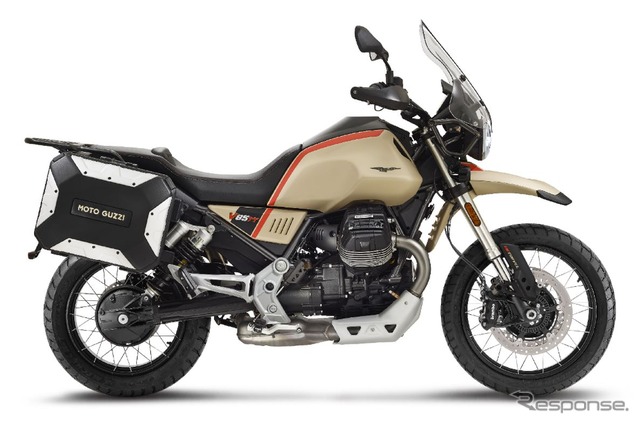モトグッツィ V85TTトラベル