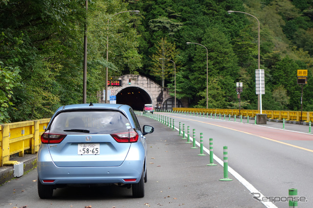 国道140号線雁坂トンネルの埼玉県側入り口付近にて。