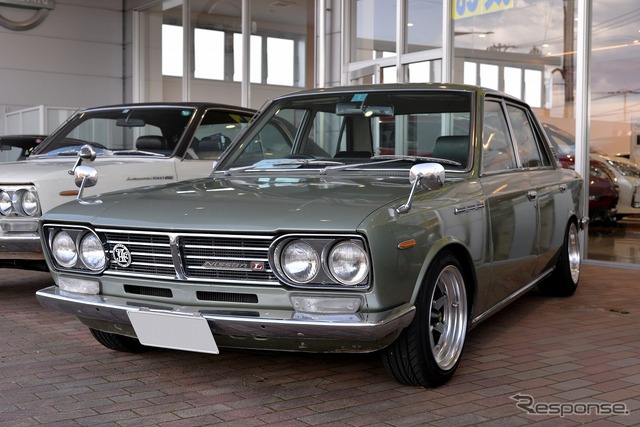 セダン1800DX-B(1969年)