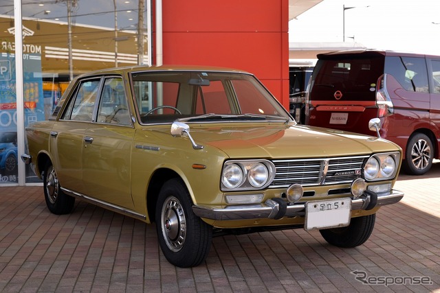 セダン1800DX-B(1968年)