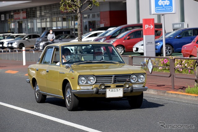 初代ローレル　マル中デザイントーク／プリンスの丘パレード