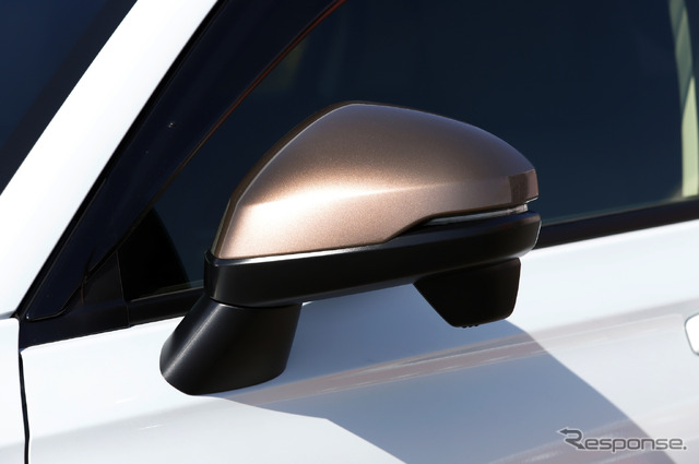 ホンダ ヴェゼル 新型(ホンダアクセス純正アクセサリー装着車)