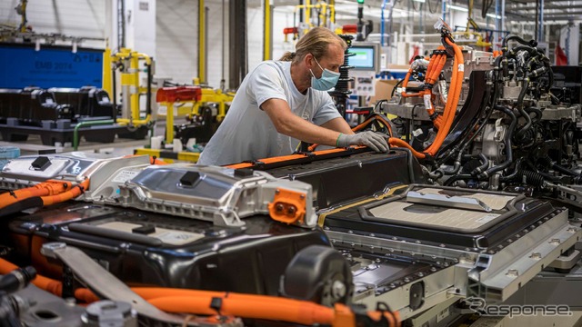 ボルボ XC40 リチャージ のバッテリー