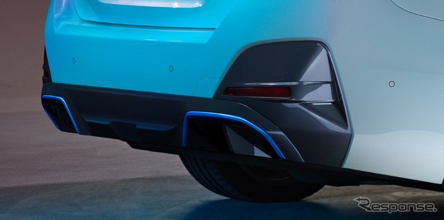 BMW i4 のMスポーツ(プロトタイプ)