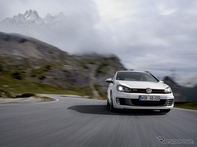 【パリモーターショー08】写真蔵…VW ゴルフGTI 新型+歴代