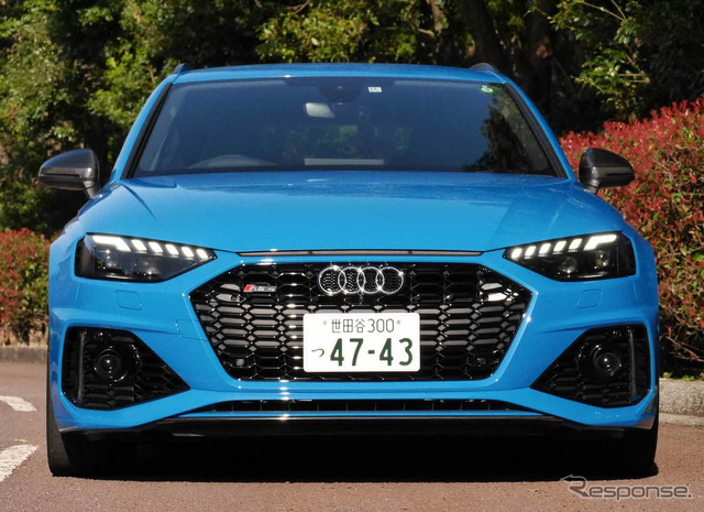 アウディ RS4アバント 新型