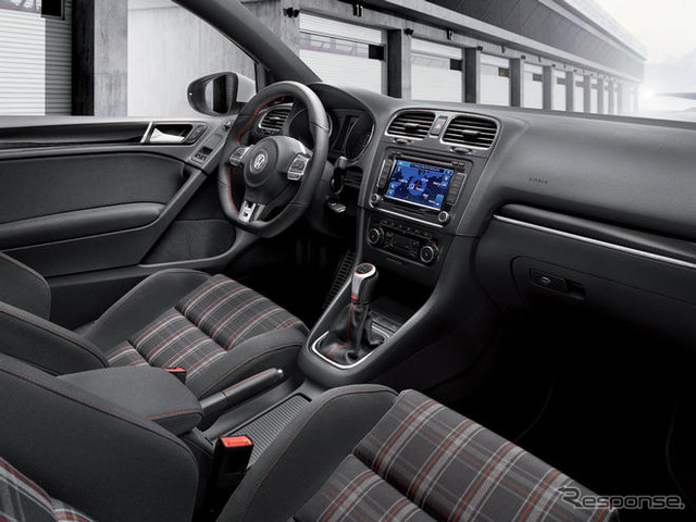【パリモーターショー08】写真蔵…VW ゴルフGTI 新型+歴代