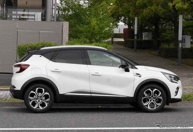 ルノー キャプチャー 新型(インテンスパック)