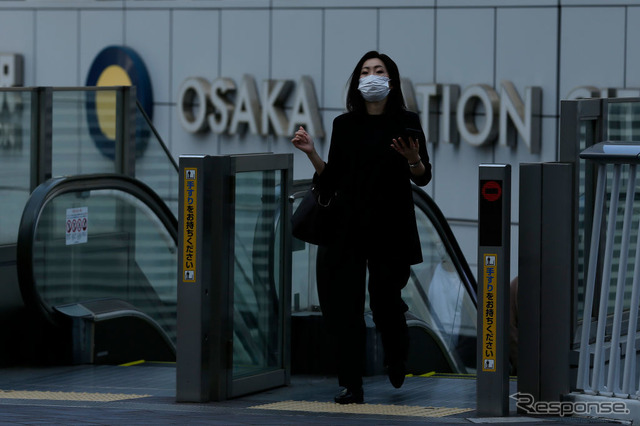 4月23日、大阪駅