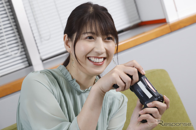 思わず体とコントローラーが傾いてしまう…！