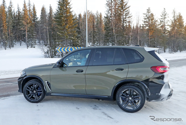 BMW X5M 改良新型プロトタイプ(スクープ写真)