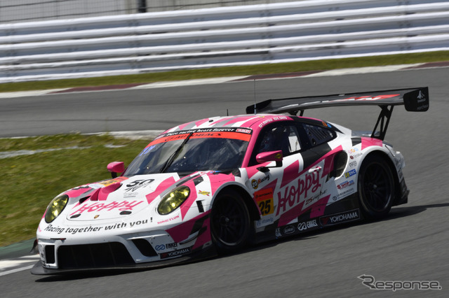つちやエンジニアリングが走らせる25号車 HOPPY Porsche