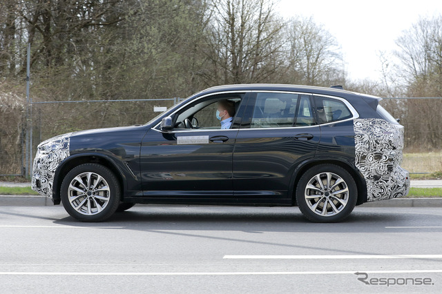 BMW iX3 改良新型 プロトタイプ スクープ写真