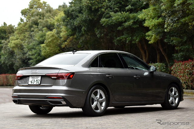 アウディ A4 35 TDI advanced