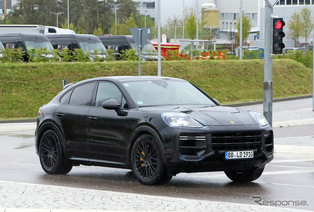 ポルシェ カイエンクーペ 改良新型プロトタイプ(スクープ写真)