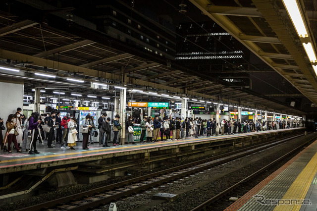 4月29日、池袋駅