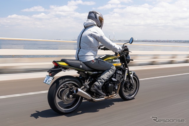 ブリヂストン「BATTLAX SPORT TOURING T32」