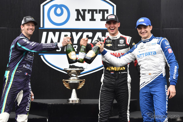 左から2位グロージャン、優勝ビーケイ、3位パロウ。