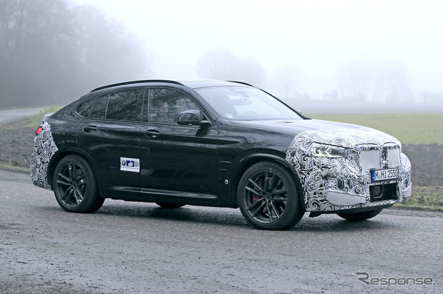 BMW X4 改良新型 プロトタイプ(スクープ写真)