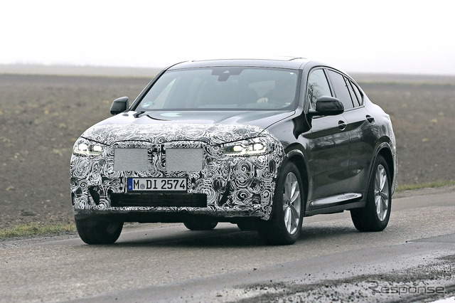 BMW X4 改良新型 プロトタイプ(スクープ写真)