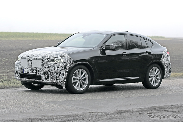 BMW X4 改良新型 プロトタイプ(スクープ写真)