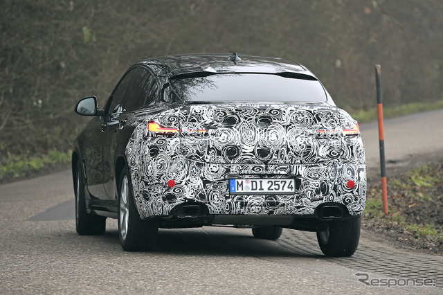 BMW X4 改良新型 プロトタイプ(スクープ写真)