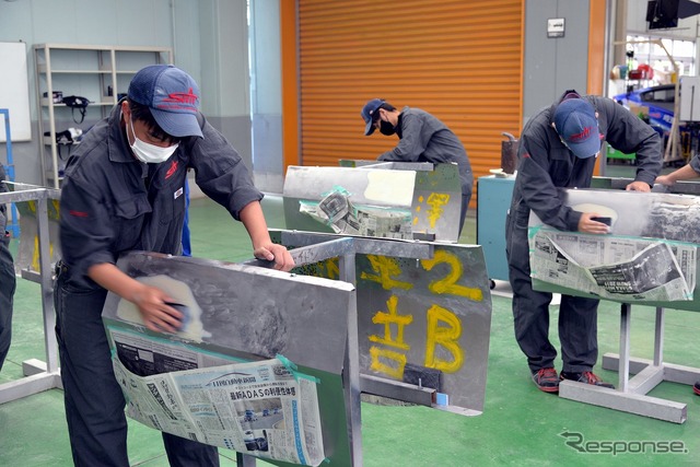 埼玉自動車大学校「公開授業+旧車・スーパーカー展示」