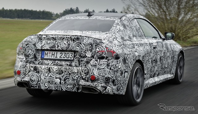 BMW 2シリーズ・クーペ 次期型のプロトタイプ(M240i xDriveクーペ)