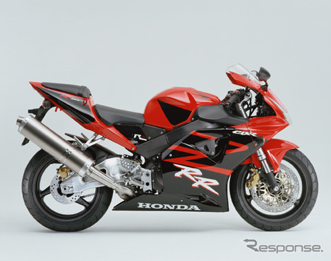 これぞホンダのWGP仕様、海外専用のスーパースポーツバイクを国内投入