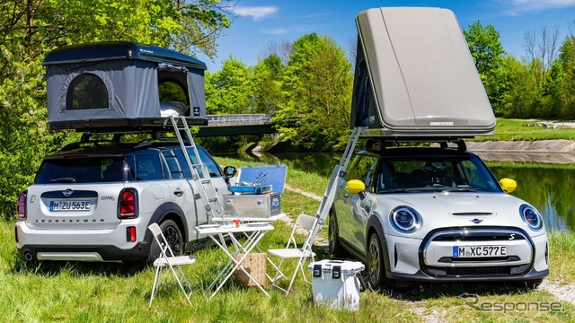 純正ルーフテントを装着したMINIの電動2車種。MINI『カントリーマン』(日本名:MINI『クロスオーバー』)のPHVとMINI『ハッチバック』のEV
