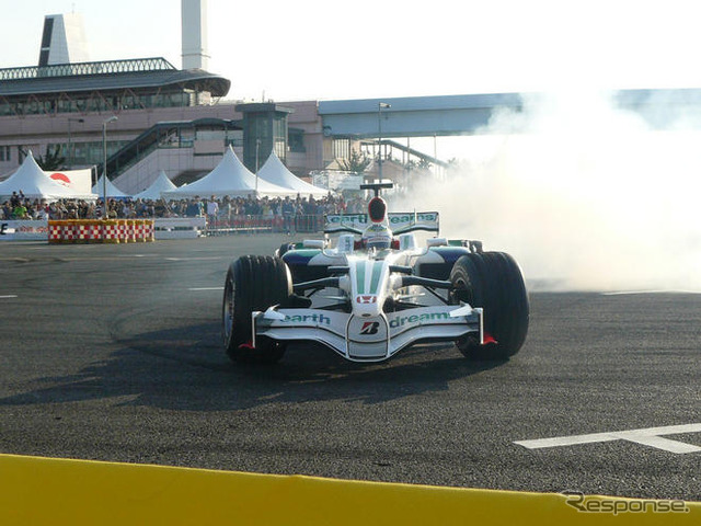 【MSジャパン08】ホンダF1デモ走行の大盤振る舞い