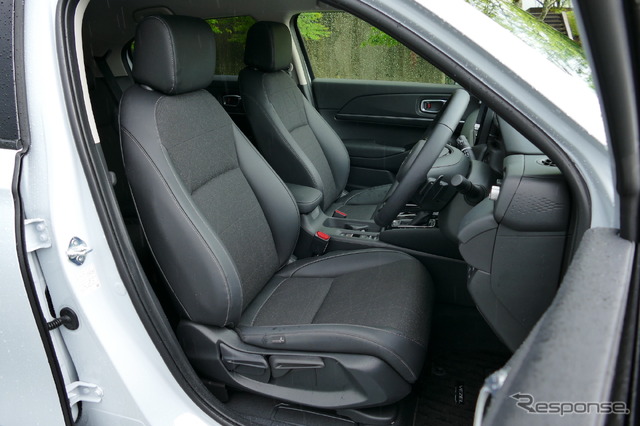 ホンダ ヴェゼル 新型(e:HEV・FF)