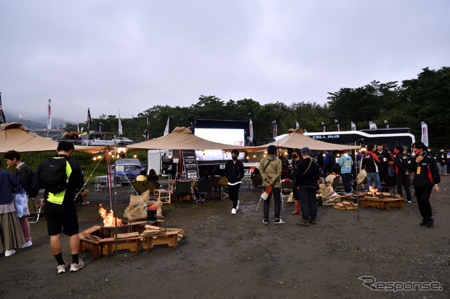富士24時間レース イベント風景