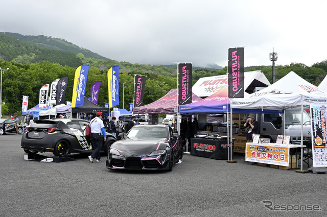 富士24時間レース イベント風景