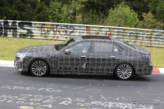 BMW 7シリーズ 次期型プロトタイプ(スクープ写真)
