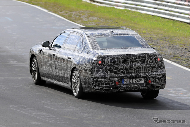 BMW 7シリーズ 次期型プロトタイプ(スクープ写真)