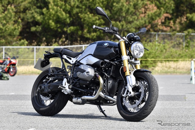 BMW R nineT