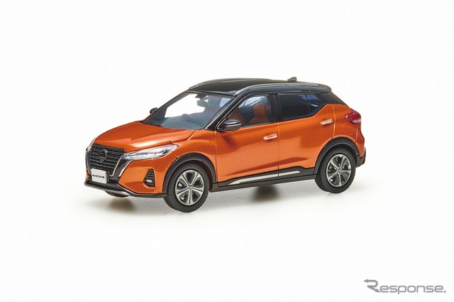 MINICAR KICKS