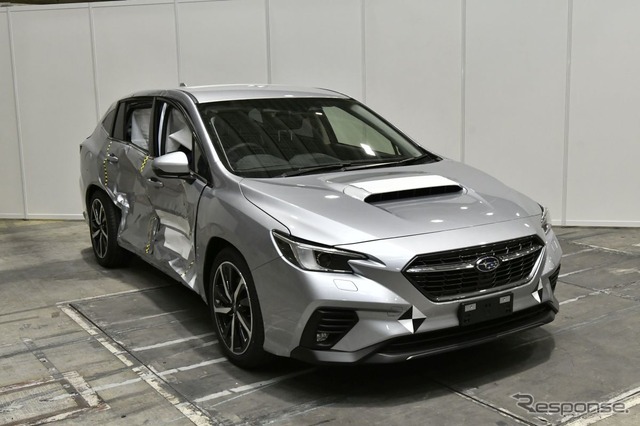 ぶつからない+ぶつかってもケガしにくいスバル車