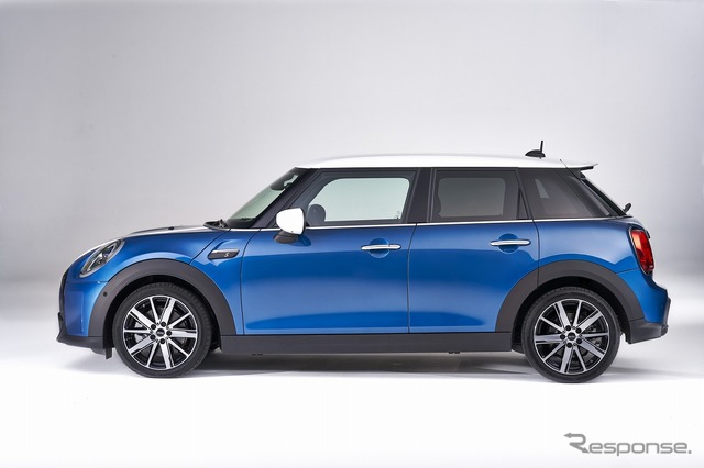 MINI 5ドア 改良新型