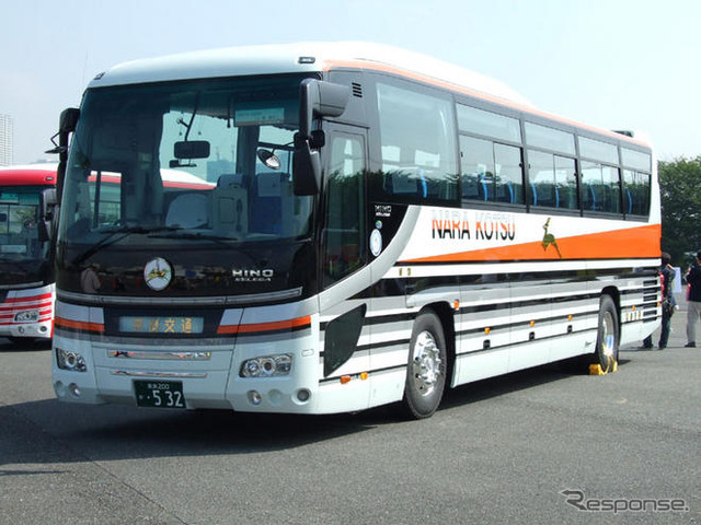 【写真蔵】はとバスEXPO…ゲスト車両