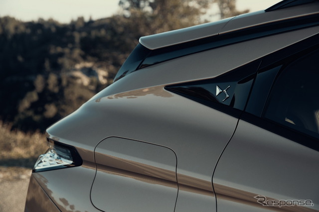 DS 4クロス新型