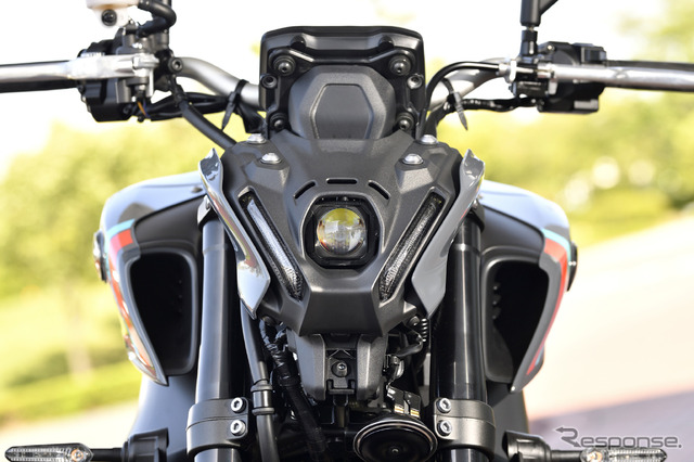 ヤマハ MT-09 新型(欧州仕様)