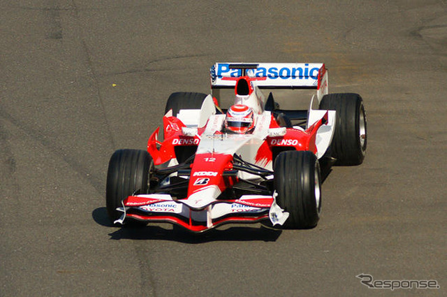 【トヨタF1お台場イベント】写真蔵…メガウェブをF1が走り抜ける