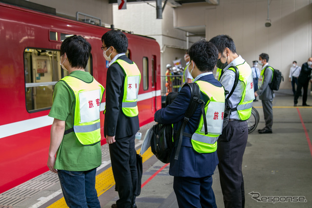 京浜急行の鉄道に対する妨害対策訓練