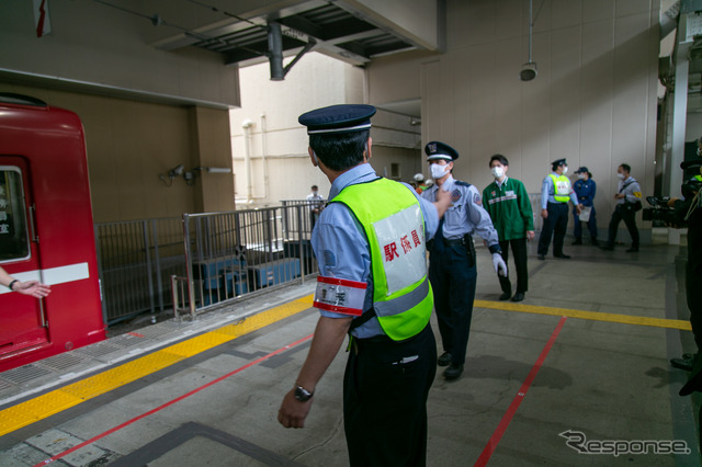 京浜急行の鉄道に対する妨害対策訓練